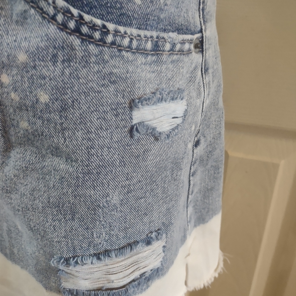NWT NOBO No Boundaries junior size 11 distress shorts - Picture 2 of 8